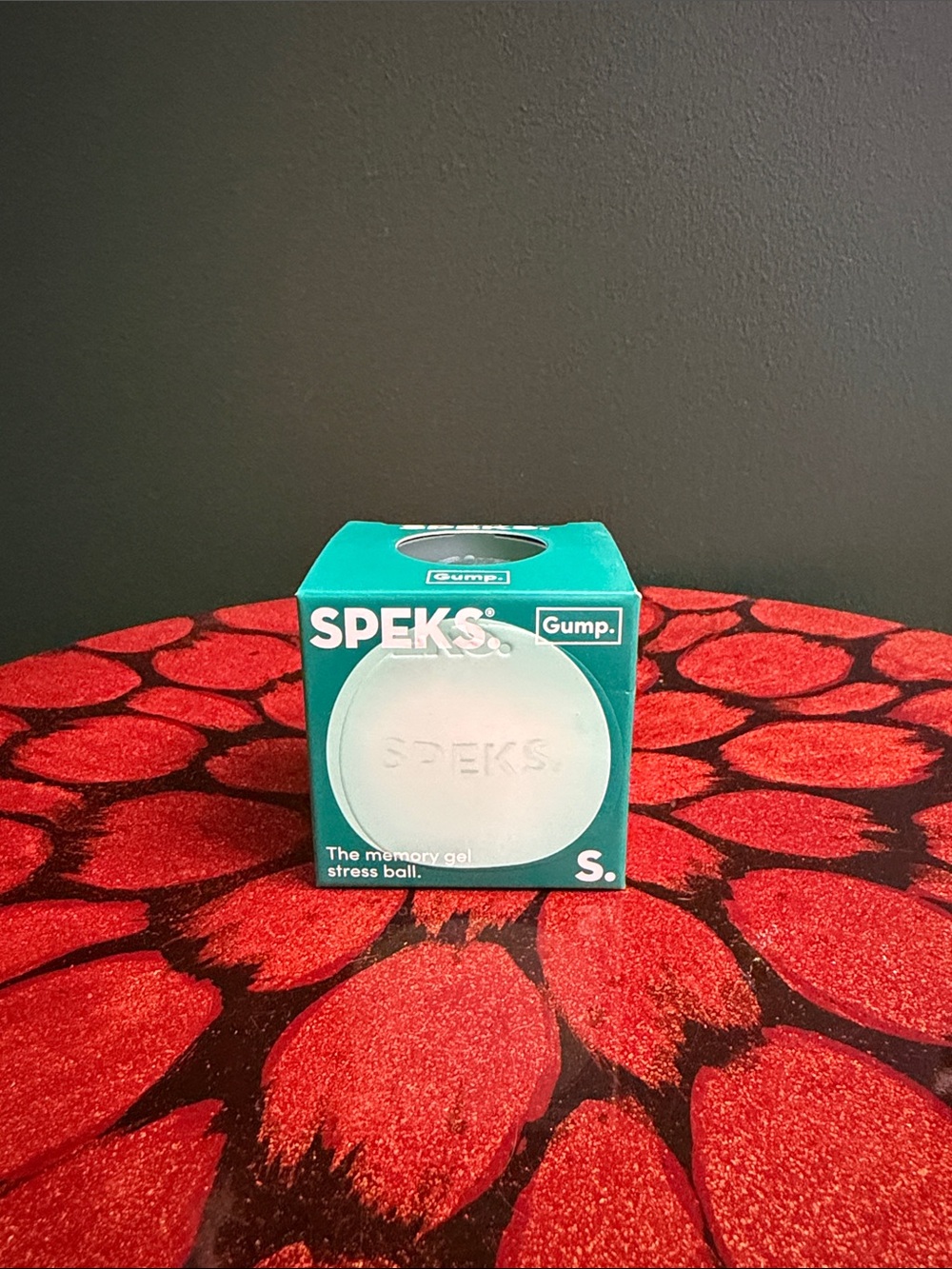 SPEKS Memory Gel Stress Ball - White (S) by